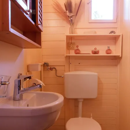 Le Cabanon By Interhome Alpehytte *